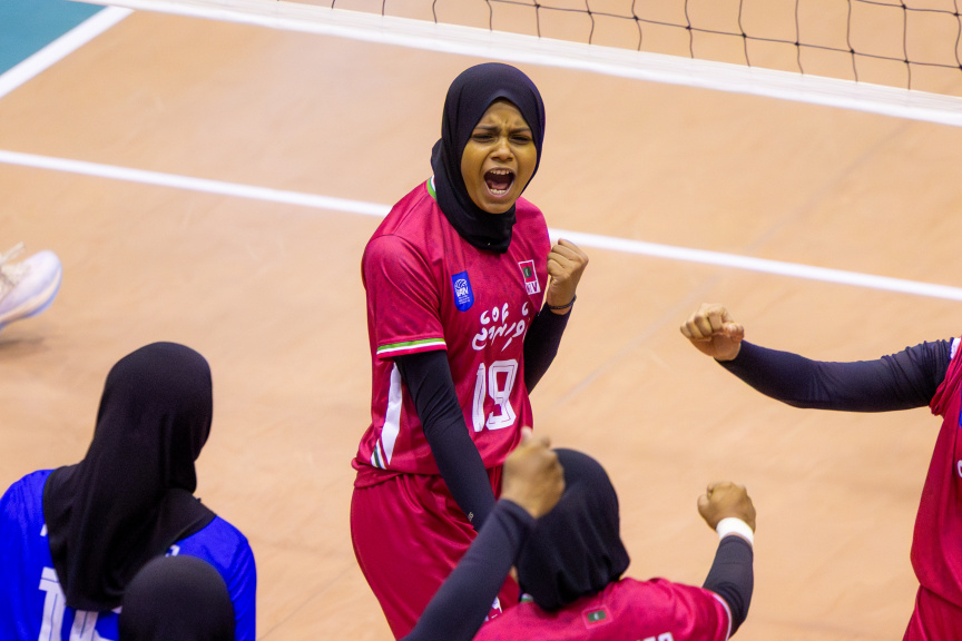 ވޮލީއަށް ހިތްދޫވެ، ތަފާތު ދެއްކުމުގައި!