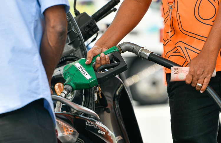 ދުނިޔޭގެ ބާޒާރަށް އަންނަ ލޮޅުމާއެކު އެސްޓީއޯއިން ޕެޓްރޯލާއި ޑީސަލްގެ އަގަށް ބަދަލުގެނެސްފި