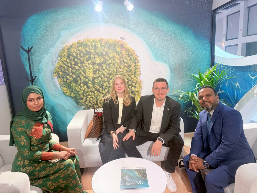 އައިޓީބީ ބާލިންގައި ރާއްޖެ އިޝްތިހާރުކުރަން ފަށައިފި، މި ފެއާގައި ފަތުރުވެރިންނަށް "ސްވައިޕް" ތައާރަފްކުރަނީ