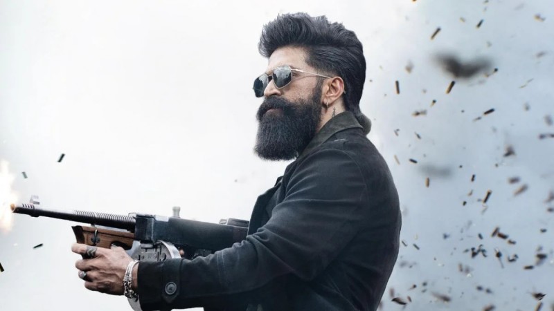 ޔަޝްގެ ފިލްމު 'ޓޮކްސިކް' ރިލީޒްކުރުން ފަސްކޮށްފި