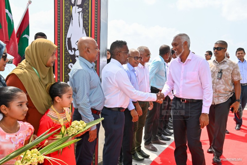 އުނގޫފާރަށް އުނގުލު، ކަނޑާލިފިނޮޅު ވަށަފަރަށް