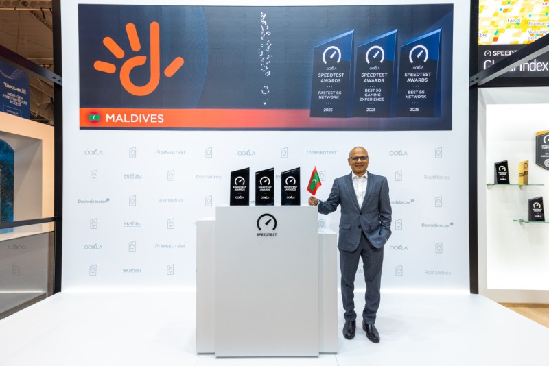 ދިރާގަށް މޮބައިލް ވޯލްޑް ކޮންގްރެސްގައި އޫކްލާގެ 3 އެވޯޑެއް ލިބިއްޖެ