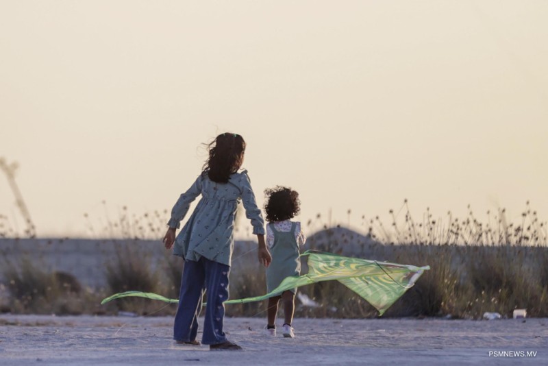 ރޯދަ ކުރުކުރުން ގުރައިދޫއިން