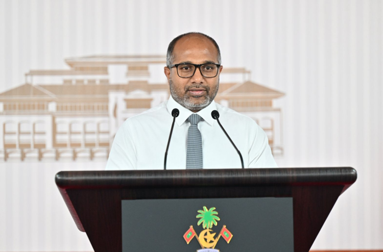 މާފުށީ ޖަލުގައި ބެހެއްޓި ބޮޑީ ސްކޭން މެޝިނާ އެކު ސްކޭމް މައްސަލަތަކަށް ހައްލެއް އަންނާނެ: އިހުސާން