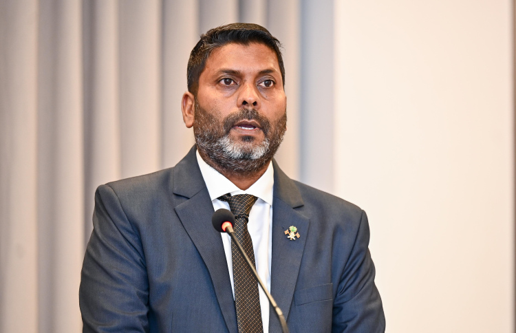 ކުޅިވަރު އެސޯސިއޭޝަންތަކުގެ ޖެނެރަލް ސެކްރެޓަރީންގެ އިނާޔަތް 20،000 އަށް ބޮޑުކޮށް، ހިންގުން ދެނެގަންނާނެ އުސޫލެއް