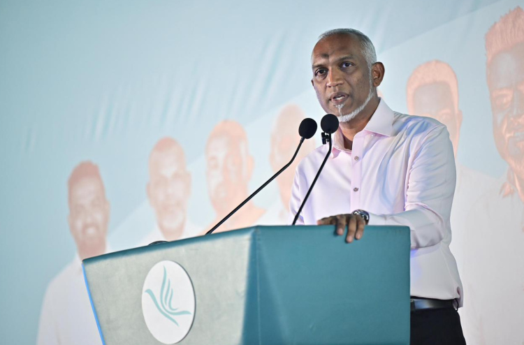 ސަރުކާރާ އެއް ވިސްނުމެއްގެ ކައުންސިލެއް އައްޑޫގައި ނެތް ނަމަ ތަރައްގީއަށް ހުރަސްއަޅާނެ: ރައީސް