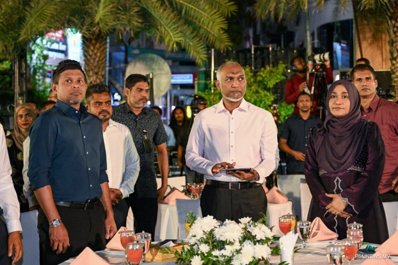 ރައީސް އެދިވަޑައިގަތީ ފުރުޞަތުތަކާއެކު އައްޑޫގައި އިންވެސްޓްކުރުމަށް ތައްޔާރުވުމަށް