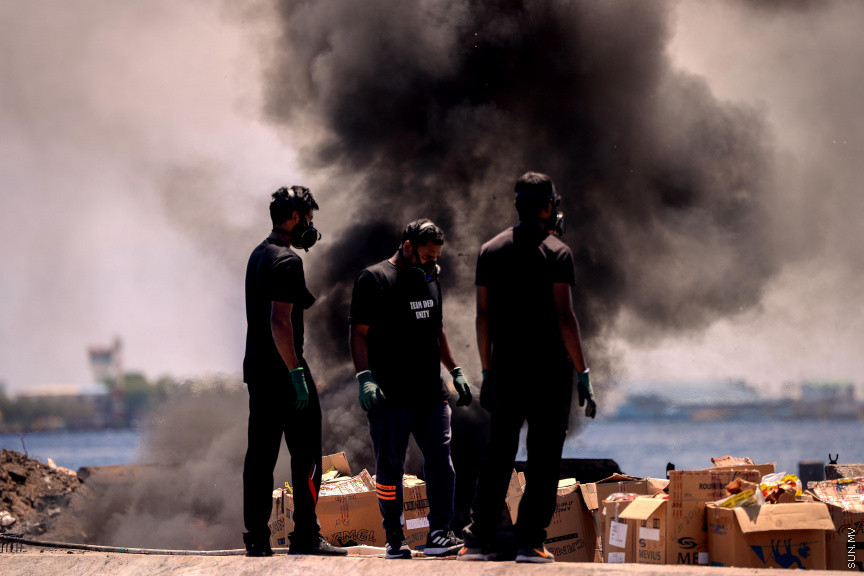 މަސްތުވާތަކެތި އެތެރެކުރާ މީހުންނަށް މަރުގެ އަދަބު ދެވޭ ގާނޫނަށް އަމަލުކުރަން ފަށައިފި