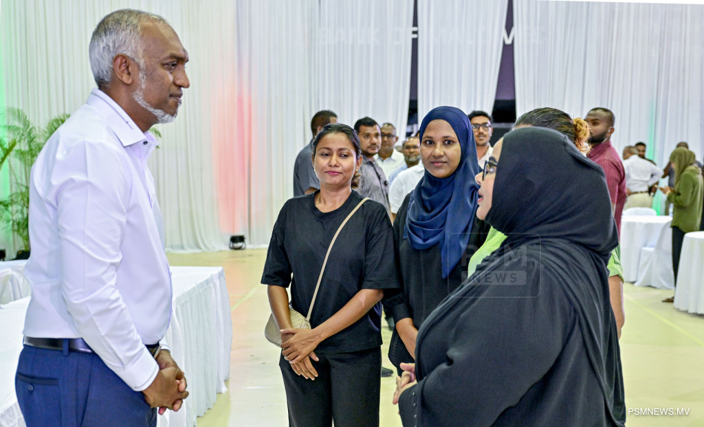 ރައީސް އެދިވަޑައިގަތީ ފުރުޞަތުތަކާއެކު އައްޑޫގައި އިންވެސްޓްކުރުމަށް ތައްޔާރުވުމަށް