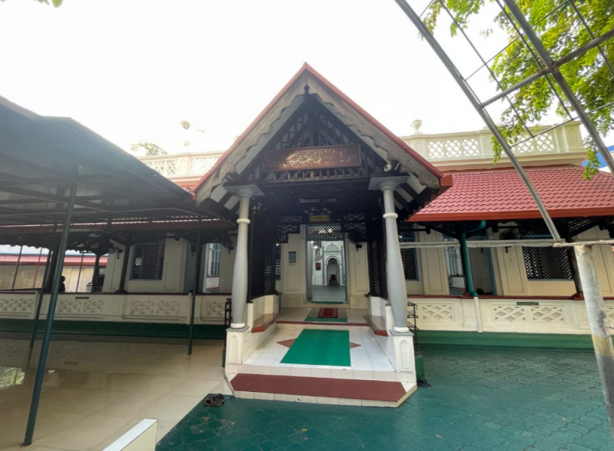 "ބަންޑާރަ މިސްކިތަކީ އާސާރީ ތަރިކައިގެ ތެރޭ ހިމެނޭ ތަނެއް ނޫން، އެތަނުގައި އާ މިސްކިތެއް ބިނާކުރަން މަޝްވަރާކުރަން ބޭނުން"