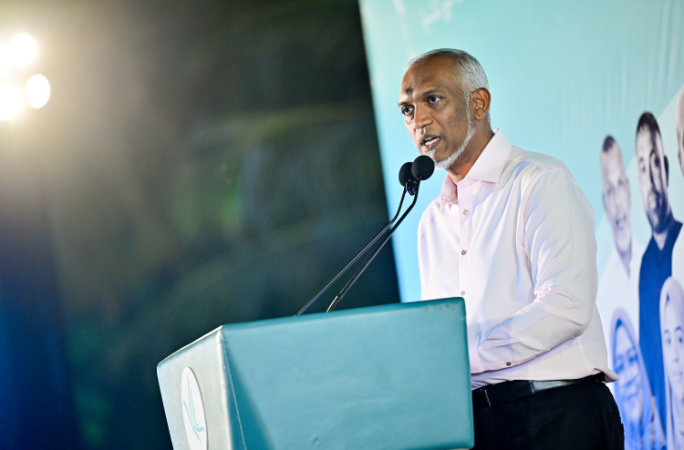 ދެ އިންތިހާބު ދެ އިރެއްގައި ބޭއްވުމަކީ ގައުމުގެ ހަމަޖެހުން ގެއްލޭ ކަމެއް: ރައީސް