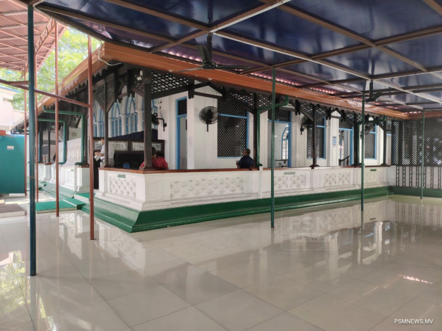 ބަންޑާރަ މިސްކިތުގެ ތާރީޚު ކިޔައިދެއްވައި ޑރ. ޙަސަން ހަމީދު: ''ސަރުކާރުތަކުން ކުރާ ކަންކަމަށް ފާރަވެރިވާން ޖެހޭ''