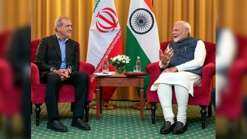 ހޮރްމޫޒް ކަނޑުއޮޅިން ތެޔޮ ޓޭންކަރުތައް ސަލާމަތްކުރުމަށް މޯދީގެ ކޯލެއް އީރާންގެ ރައީސަށް