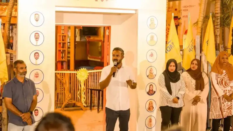 މި ސަރުކާރުން ވޭތުވެދިޔަ ދެ އަހަރު ކުޅުދުުއްފުށީގެ ތަރައްޤީއަށް އެއްވެސް މަޝްރޫޢުއެއް ނުހިންގާތީ ރައްޔިތުން ތިބީ ހިތްހަމަނުޖެހިފައި: މޭޔަރ ޢާޠިފް