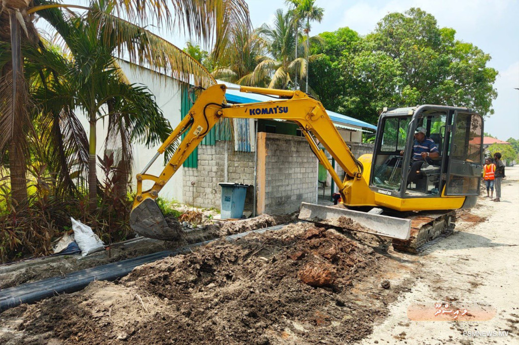 ލ.އިސްދޫ ކަލައިދޫގެ މަގުތައް ޒަމާނީ ފެންވަރަށް ތަރައްޤީކުރުމުގެ ޢަމަލީ މަސައްކަތް ފަށައިފި