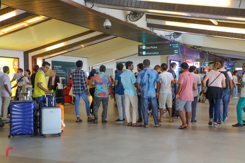 ވެލާނާ އެއަރޕޯޓުން ބީއެމްއެލްގެ ފައިސާ ފޭރުނު މައްސަލައިގައި 8 މީހުންނަށް ދައުވާ ކުރަން ހުށަހަޅައިފި