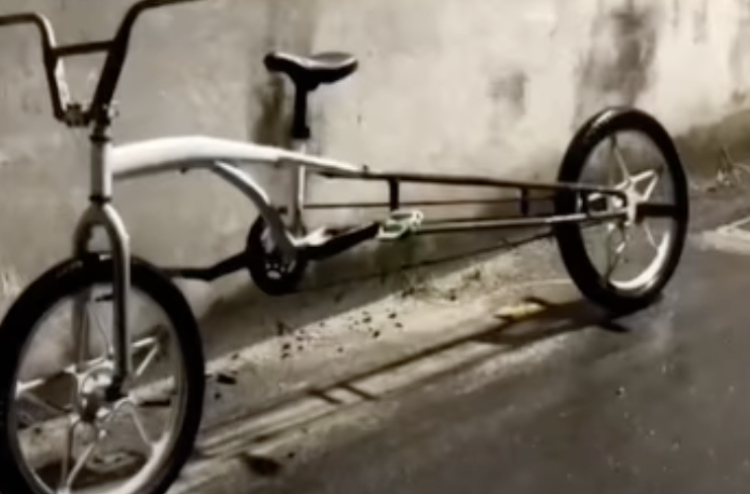 ފުވައްމުލަކުގައި ގަވާއިދާ ހިލާފަށް ދުއްވި ބައިސްކަލުތަކެއް ޓޯކޮށްފި