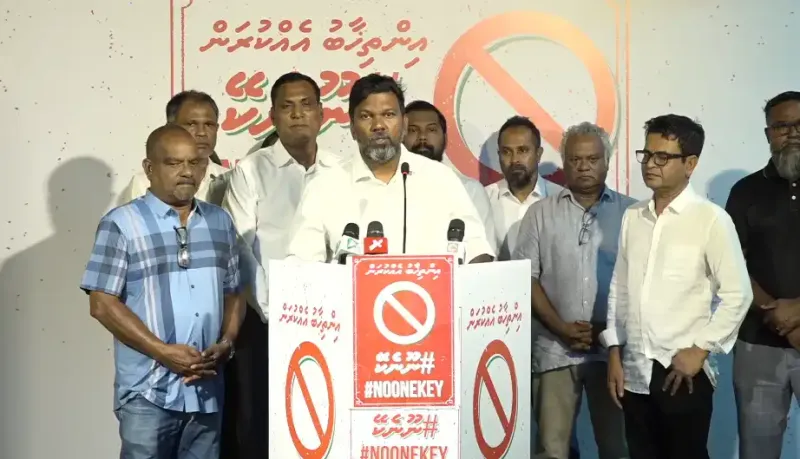 މިސަރުކާރުން ދަނީ ރިފަރަންޑަމް ވޯޓު ކާމިޔާބު ކުރުމަށް މަރުފަލި ޖަހަމުން: ރާއީ