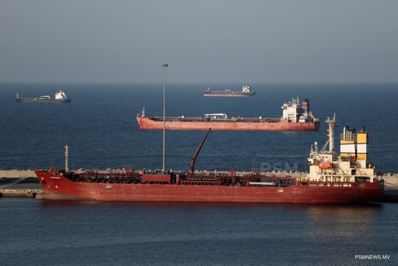 ހުރްމުޒް ހުޅުވައިލުމުން މަރުޙަބާކީ ނަމަވެސް ޝިޕިންގ ކުންފިތަކުން އަދިވެސް ޖެހިލުންވޭ