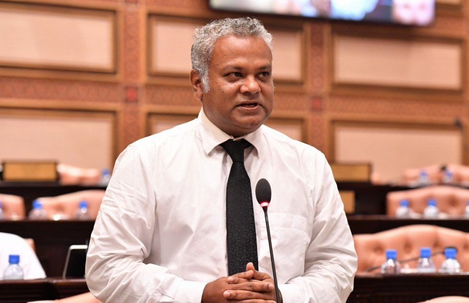 ރިފެރެންޑަމް ވޯޓާ ބެހޭ ގޮތުން އީސީން އަނގައިންވެސް ބުނީކީނޫން: ނިޔާޒް