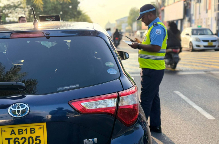 އެކި މައްސަލަތަކުގައި ގެއްލުނު 200،000 އަށް ވުރެ ގިނަ ރުފިޔާ ދެ ދުވަސް ތެރޭ ހޯދައި ދީފި