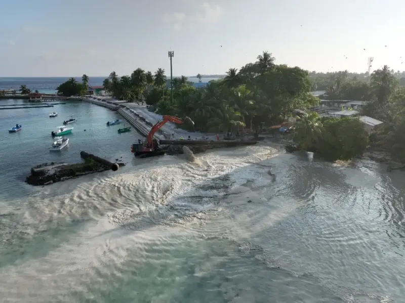 ކައުންސިލް އިންތިޚާބު ބޯމަތިވެފައިވަނިކޮށް ރިޔާސީ ވައުދެއް ކަމަށްވާ ވޭމަންޑޫ ބިން ހިއްކުމުގެ މަސައްކަތް ފަށާފައިވާކަން ރައީސް އިއުލާން ކުރައްވައިފި