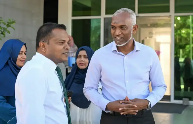 އައްޑޫ ސިޓީގެ ކަރަންޓަށް ލޯޑު ބޮޑުވެ އެކި ވަގުތުތަކުގައި ކަރަންޓު ކަނޑާތާ ތިން ދުވަސް، ހައްލުވާނެ އިރެއް ނޭނގޭ: މޭޔަރު