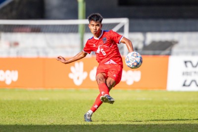 ބޫޓާން ބަލިކޮށް ނޭޕާލަށް ރަނގަޅު ފެށުމެއް