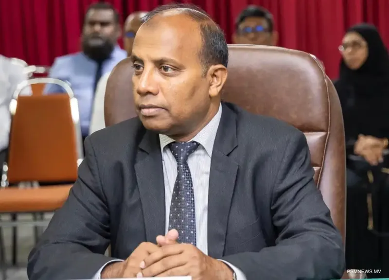 މި ސަރުކާރުގެ ހޯމްލޭންޑް ސެކިއުރިޓީ ސްޓޭޓް މިނިސްޓަރު ސިއްދީޤު އެމެރިކާގެ ރައީސް ޑޮނަލްޑް ޓްރަމްޕަށް ވަރަށް ބޮޑަށް ފާޑުވިދާޅުވެއްޖެ!