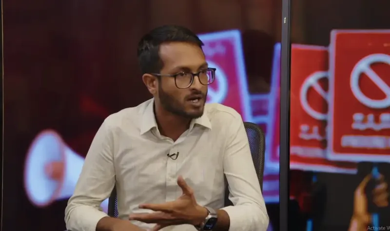 ދެ އިންތިޚާބު އެއްކޮށްލުމުން ޚަރަދު ކުޑަވަނީ ރައީސް މުއިއްޒު އަށް، ސަބަބަކީ އެއް ނޫޓު ބޮނޑިން ދެ ވޯޓު ގަނެވޭނެތީ: އައިކް