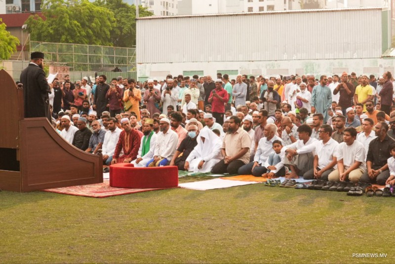 2 ސަރަހައްދެއްގައި އިމާމުވެ ޢީދު ނަމާދުކުރާނީ ޒުވާން ޙަޠީބުން