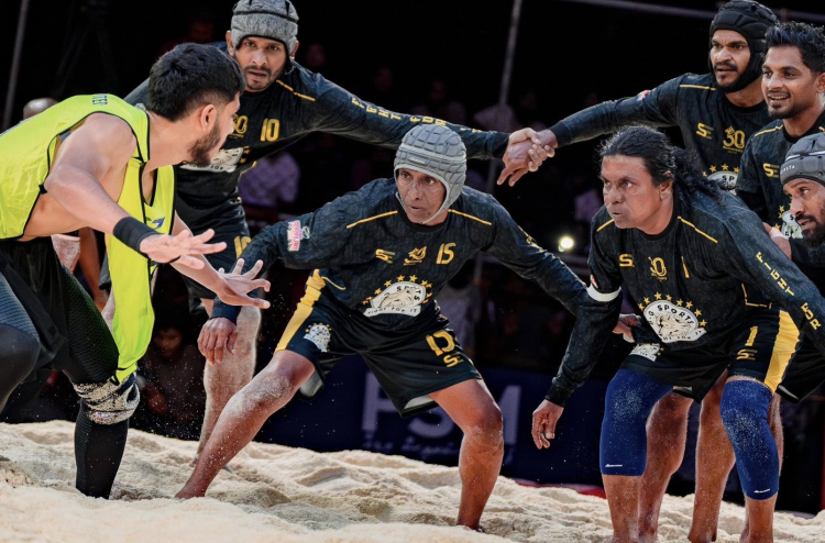 އީދު ބައިބަލާ މުބާރާތުން ނޮކައުޓް އުސޫލު އުވާލައި ޑަބަލް އެމިމިނޭޝަން