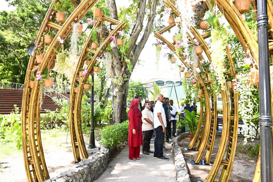 ސަލްޓަން ޕާކު ތަރައްޤީކުރުމުގެ މަސައްކަތް ރައީސް ބައްލަވާލައްވައިފި