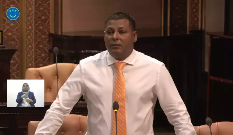 އިންތިހާބު ނިމުމުން ސަރުކާރުން ތެލުގެ އަގު އަދިވެސް އިތުރަށް ބޮޑު ކުރާނެ: އައްބާސް