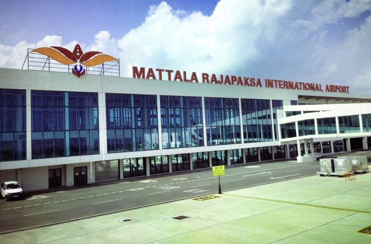 އެމިރޭޓްސް، ގަތަރު އެއާވޭސްގެ ހަބެއްގެ ގޮތުގައި މައްތަލަ އެއާޕޯޓު ބޭނުންކުރަން ލަންކާއިން ހުށަހަޅައިފި