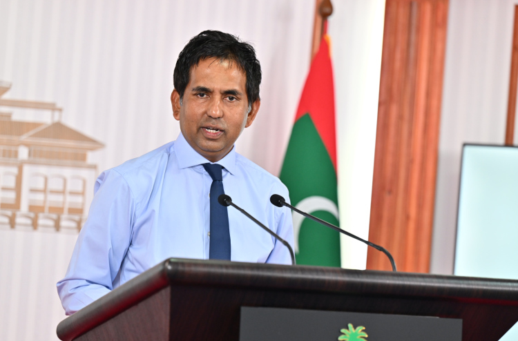 އާ ގައުމުތަކާ އެކު ވިޔަފާރީގެ ގުޅުން ބަދަހިކުރަން އަންނަނީ މަސައްކަތް ކުރަމުން: ސައީދު