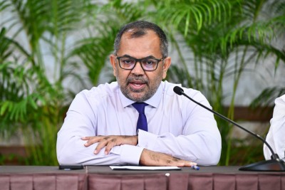 ހަފުތާއެއް ތެރޭ ޚަރަދު ކުޑަ ކުރުމުގެ ޕްލޭން ރައީސަށް ހުށަހަޅާނަން: ޒަމީރު