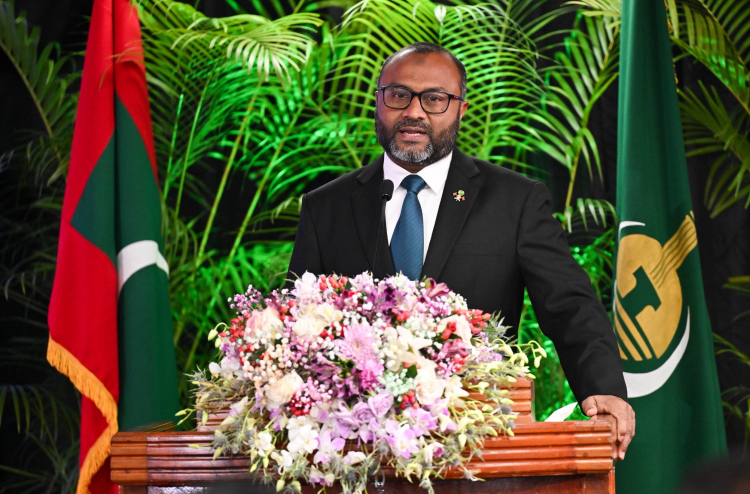 މަޒުހަބީ ތައައްސުބްގެ ތެރެއަށް ވެއްޓުމުގެ ފުރުސަތު ނުދިނުމަށް މިނިސްޓަރު އިލްތިމާސްކުރައްވައިފި