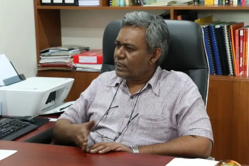 ދެ އިންތިހާބު އެއްކުރުމާއި އިބްރާ ދެކޮޅު، ވިދާޅުވީ އެ ކުރެވެނީ ސިޔާސީ ވަކި މަޤްޞަދެއް މި ވަގުތަށް ހާސިލްކުރުމަށް އިންތިޤާލީ ހާލަތެއް ނެތި އިންތިޤާލީ ކަމެއް ކުރުން ކަމަށް