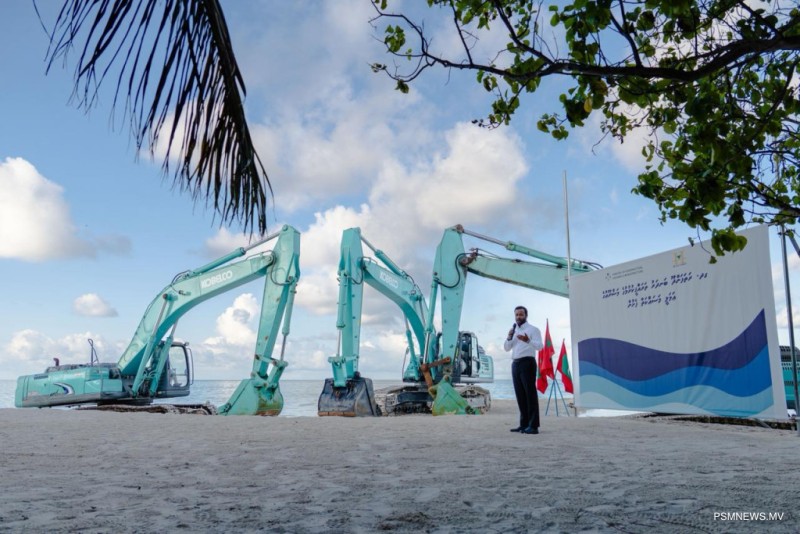 ރަތަފަންދޫ ބަނދަރު ތަރައްޤީކުރުމުގެ ޢަމަލީ މަސައްކަތް ފަށައިފި