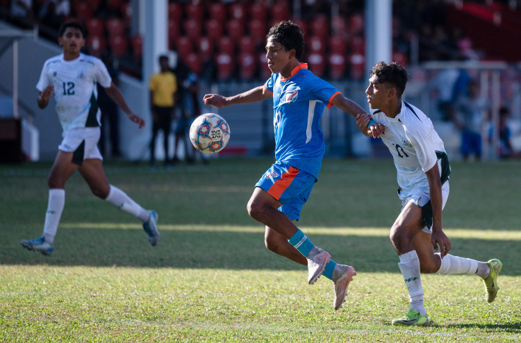 ޕާކިސްތާނު ކަޓުވާލުމަށް ފަހު އިންޑިއާއިން ބަންގްލަދޭޝް ވެސް ގޮވައިގެން ސެމީއަށް