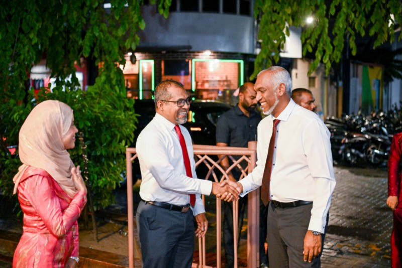 މޮރިޝަސްއަށް ޗާގޯސް ދޭން ޔޫކޭއިން ހެދި އެއްބަސްވުން ބަލައިނުގަނެ، ރާއްޖޭން އައިސީޖޭއަށް ދަނީ