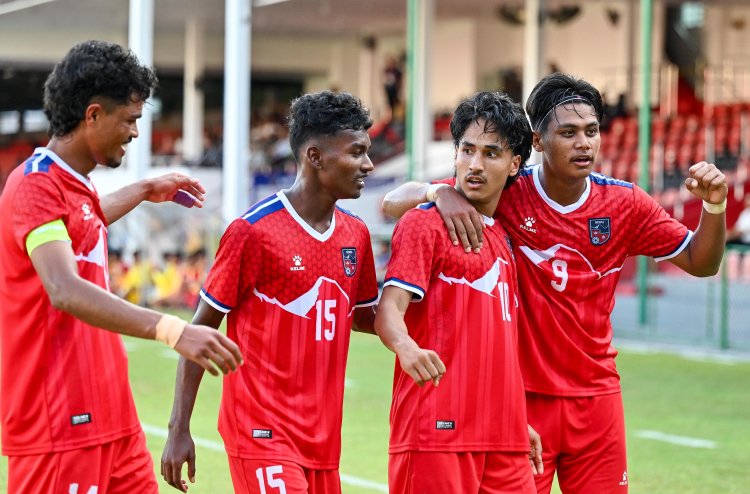 ނޭޕާލް ސަރުކާރުން ފުޓްބޯޅަ އިދާރާ ސަސްޕެންޑް ކޮށްފި، ފީފާގެ އަދަބެއް އައުމުގެ ބިރު