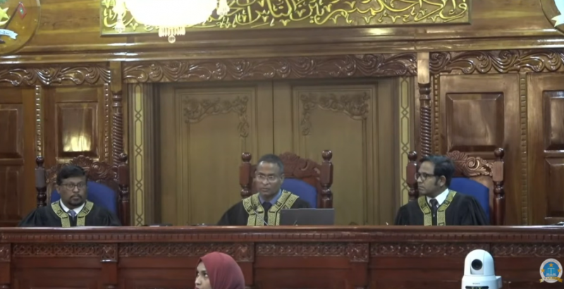ސުވާލު ގޯސް ކަމަށް ބުނެ، ރެފެރެންޑަމް ވޯޓު ހުއްޓުވަން ހުށަހެޅި މައްސަލައިގެ އަޑުއެހުން މާދަމާ ފަށަނީ