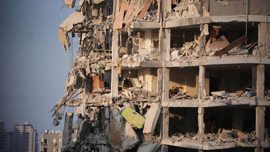 ޓްރަމްޕްގެ ސުލްހައިގެ ޕްލޭނަށް އީރާން ދޭ ރައްދަކީ އިސްރާއީލަށް ދޭ ހަމަލާތައް ވަރުގަދަ ކުރުން