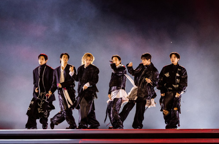 ބީޓީއެސްގެ އެނބުރި އައުން: 18.4 މިލިއަން މީހުން ބެލި