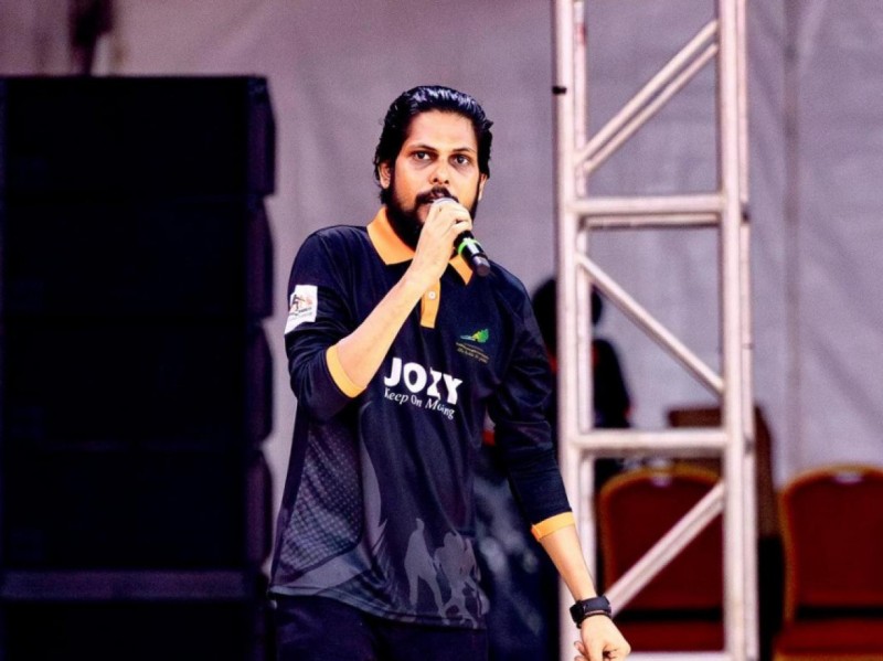 ކުޑަކުދިންތަކެއް އެކްސްޕޮލައިޓް ކުރުމުގެ ތުހުމަތުގައި ހައްޔަރުކުރި ނާއްޕެގެ ސިއްހީ ހާލަތަށް ބަލައި، ދޫކޮށްލައިފި