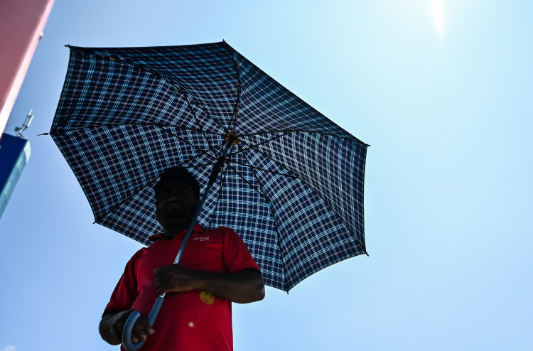 ގަދަ ހޫނުގެ އިންޒާރު: އިހުސާސް ކުރެވޭ ހޫނުމިން 40 އަށް އަރަނީ!