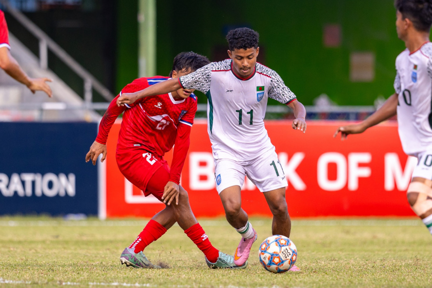 ސާފްގެ ފައިނަލުގައި ތަށި ދިފާއުކުރަން ބަންގްލަދޭޝް، ތަށި އަތުލަން އިންޑިއާ