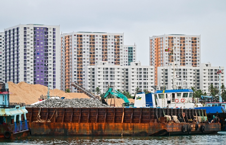 ހިޔާ ފްލެޓުތަކުގެ ފިނިޝިންއަށް ދިޔަ ހަރަދު ހަމަކުރަން، ދެ އަހަރުގެ ކުލި ކަނޑާލައިފި